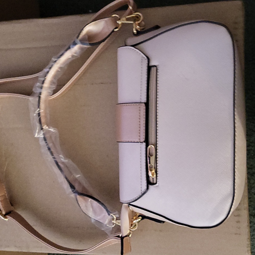 New Rose Gold purse - Picture 3 of 6